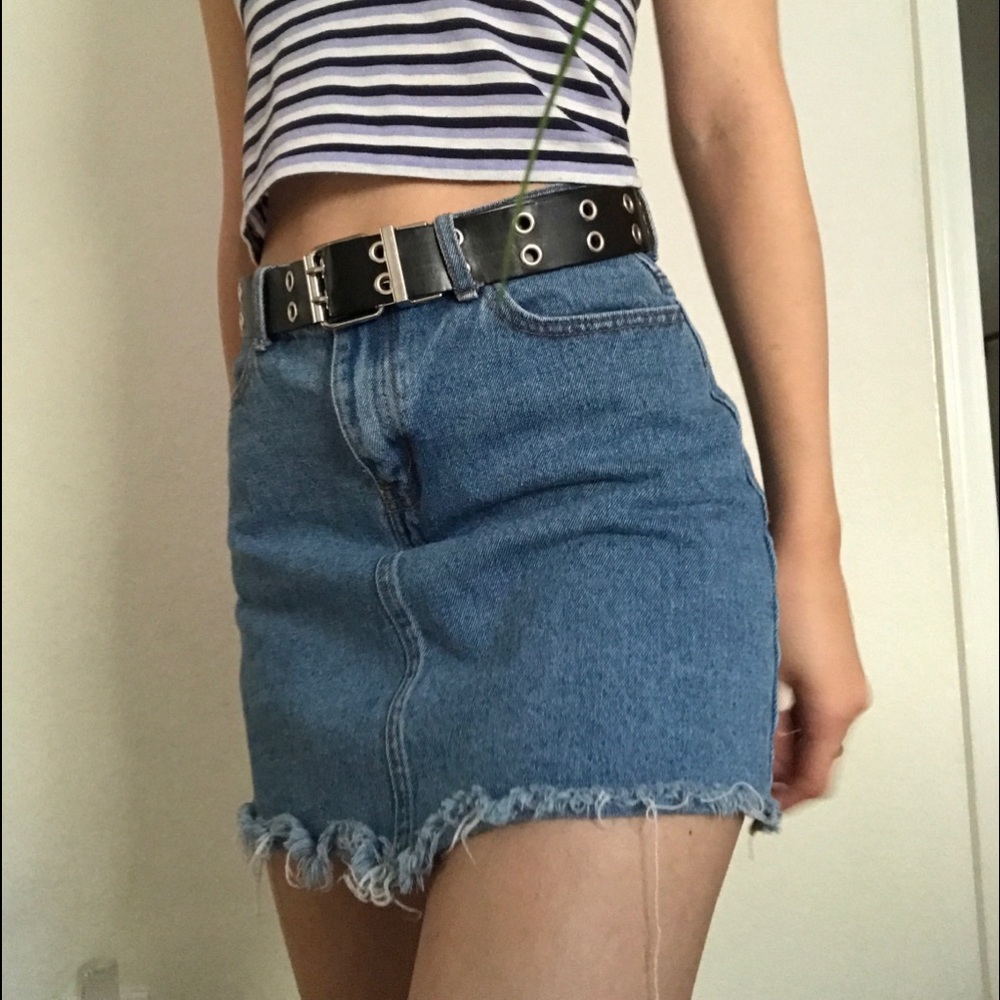 Brandy Melville mini skirt